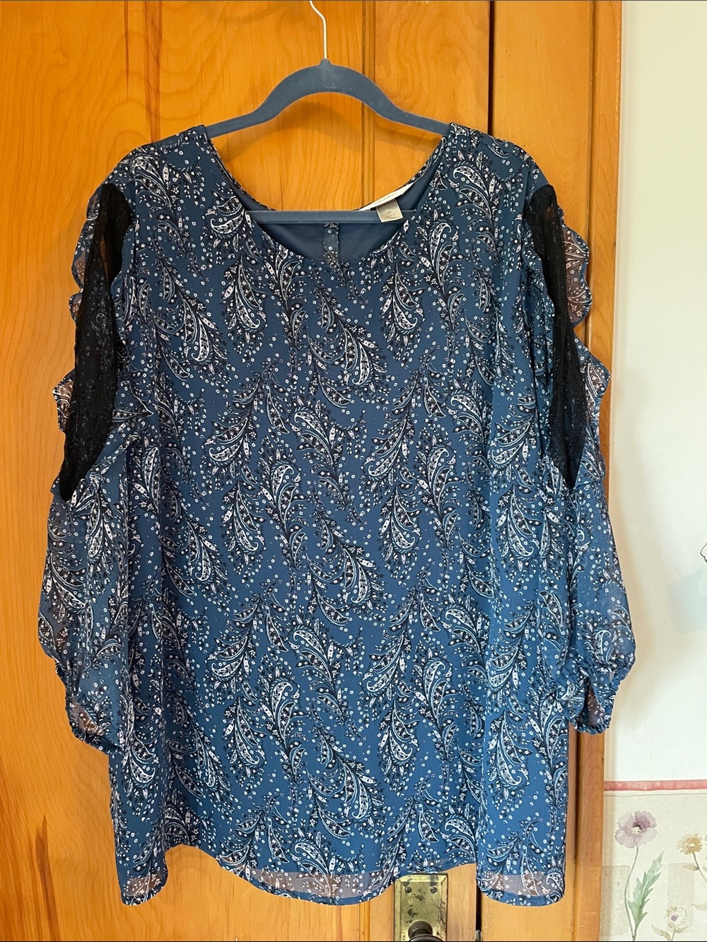CJ Banks Blue Paisley Cold-Shoulder Blouse with Black Lace